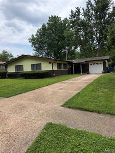3160 Newgate Dr
