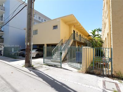 1245 Pennsylvania Ave APT 8