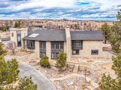 5708 Country Club Dr