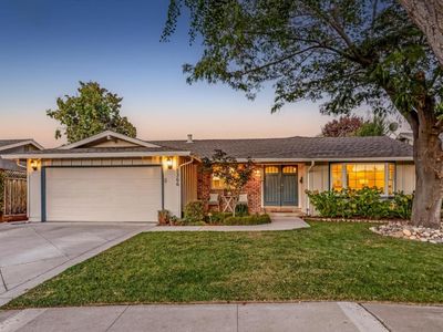 5366 Rucker Dr