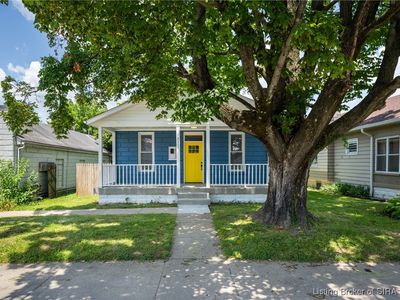 2117 E Market Street