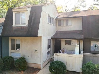 183 Woodstone Dr