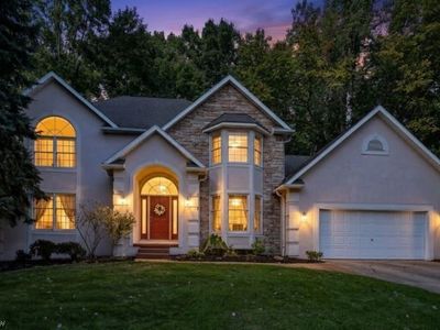 1981 Fairway Dr