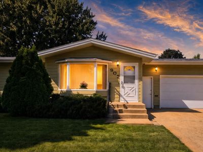 907 Senior Ave
