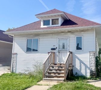 608 S 9th Ave