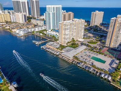 1985 S OCEAN Drive #6G