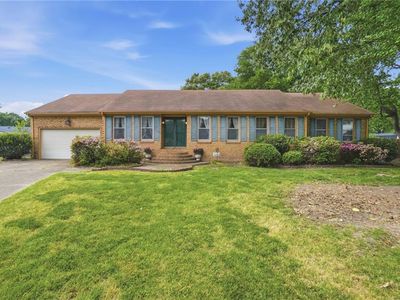 4852 Graystone Ct
