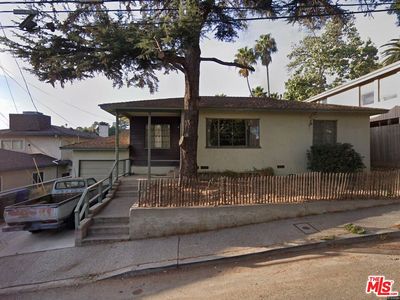4223 Camino Real