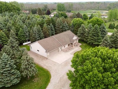 N6471 Twelve Corners Rd