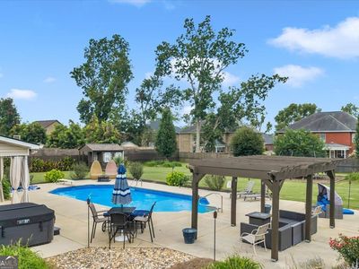 113 Bridgeway Dr