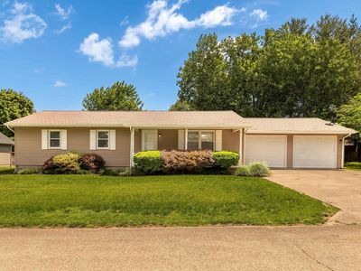 Property at 4 Acorn Dr, Harrisburg, IL