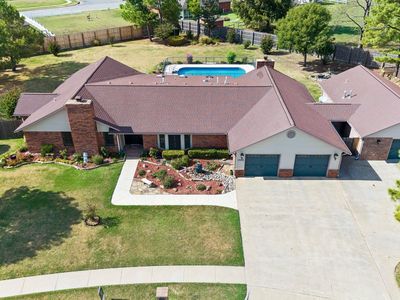 1505 Merlin Cir