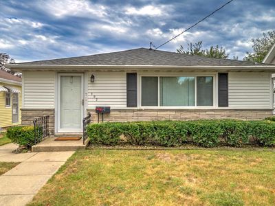 902 E Maywood Ave