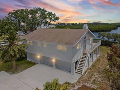 1647 Sea Breeze Dr