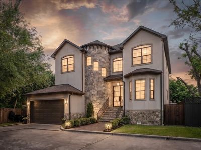 8011 Serenity Ct