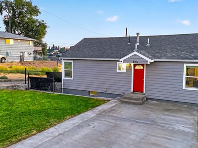 725 SE 6th St
