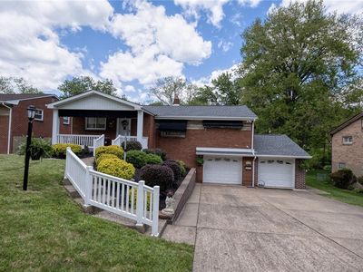 422 Woodrift Ln