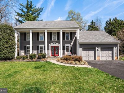 5407 Point Longstreet Way