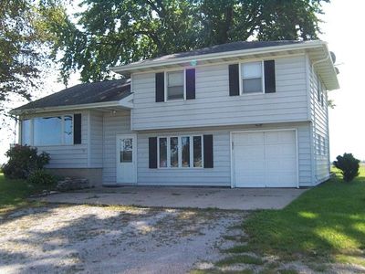 N3045 S Frontage Rd