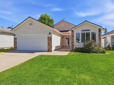 307 W Greta Ln