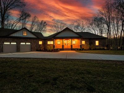 1017 Cliff View Dr N