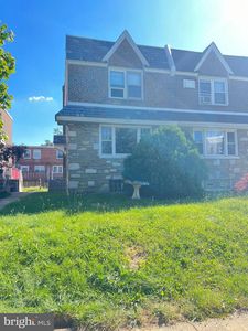1012 Brighton St