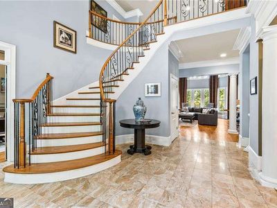 221 Allmond Ln
