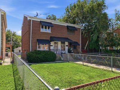 6337 S Lorel Ave #1