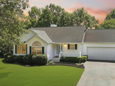 105 Laurel Ridge Way