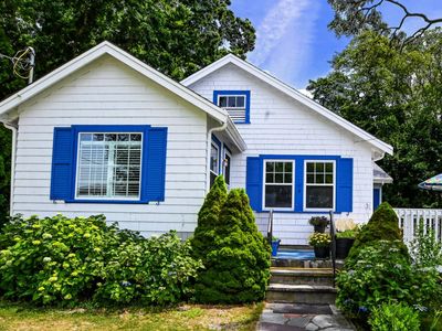 Property at 5 Hamlin Avenue, Falmouth, MA