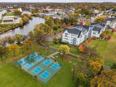 301 7th St W Unit 2103