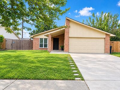 8515 Twisting Vine Ln