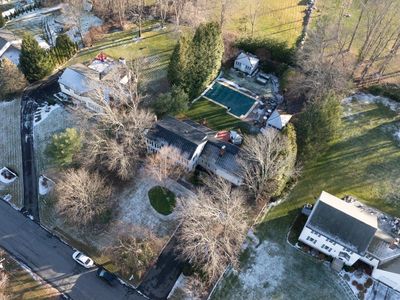 Property at 51 Cross Road, Middlebury, CT