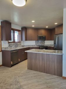 230 Mesa Dr
