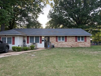 1412 Chatham Ln