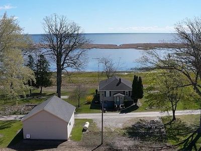 2788 N Saginaw Bay Shore Dr