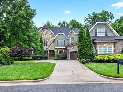 210 Michelangelo Way