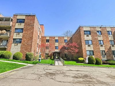 115 Dehaven Drive #302