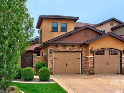 129 E Cholla Hls