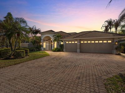 5180 SW Hammock Creek Drive