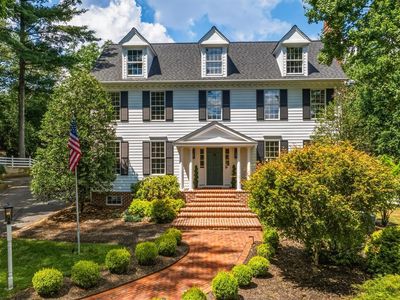 1506 Phoenix Rd W