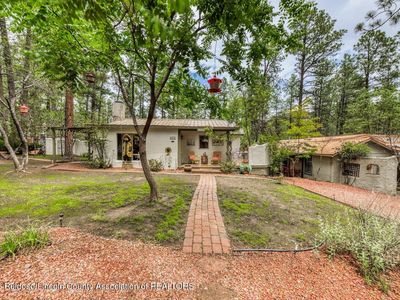 407 Violet Ave