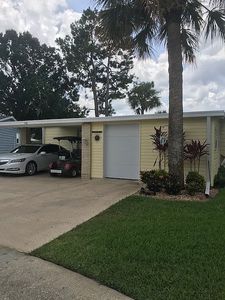 548 Oak Island Cir