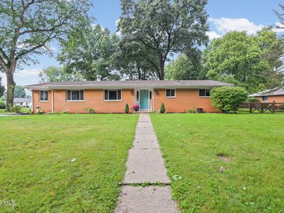 2216 Heatherwood Dr