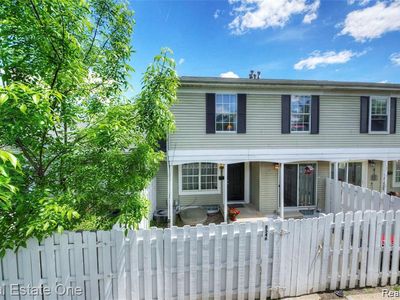 Property at 8542 Spinnaker Way, Ypsilanti, MI