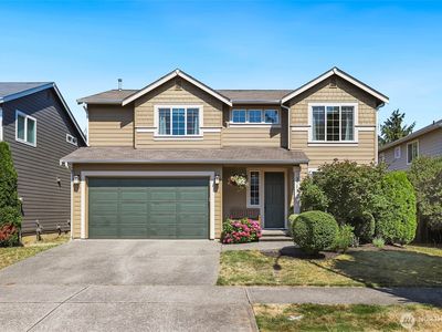3711 Santis Loop SE