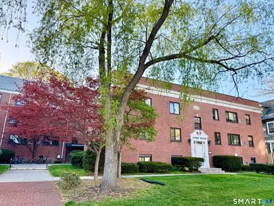 570 Whitney Avenue #L3