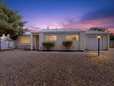 241 Corsica Dr SE