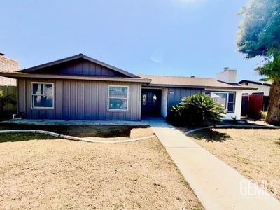 319 Pine Dr