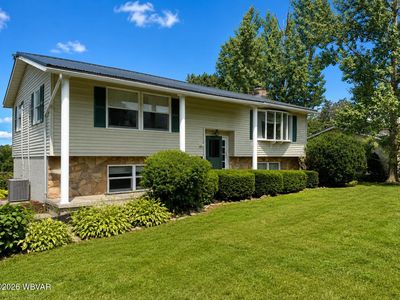 100 Mountain View Dr